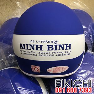 ĐL phân bón Minh Bình Gia Lai làm nón bảo hiểm tặng khách hàng